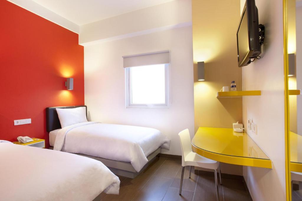 Amaris Cimanuk Hotel 2*